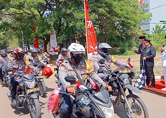 Hari Kemerdekaan, Ribuan Paket Sembako Disebar untuk Kaum Dhuafa 