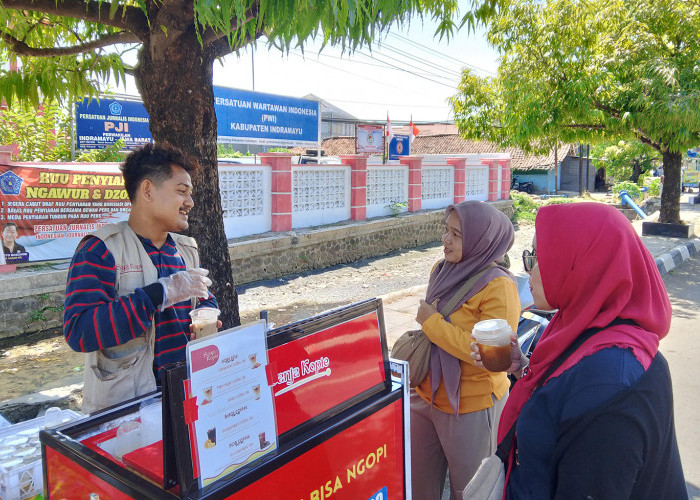 Penjual Kopi Keliling di Indramayu, Raup Omset Jutaan Rupiah Sehari