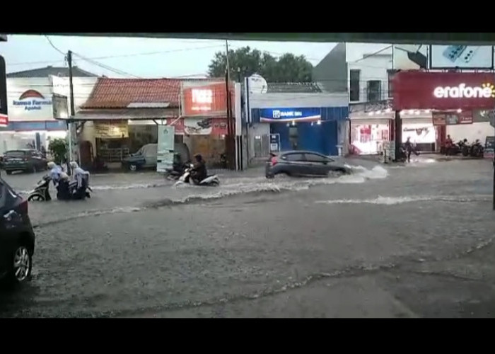 Kota Cirebon Hujan Deras, Sempat Muncul Genangan di  Sejumlah Ruas Jalan