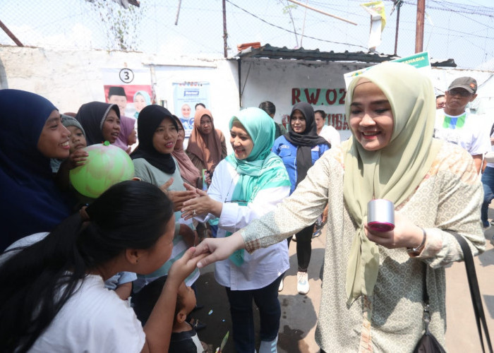 Mendekati Hari Pencoblosan, Farida Gelar Bazar Tebus Murah