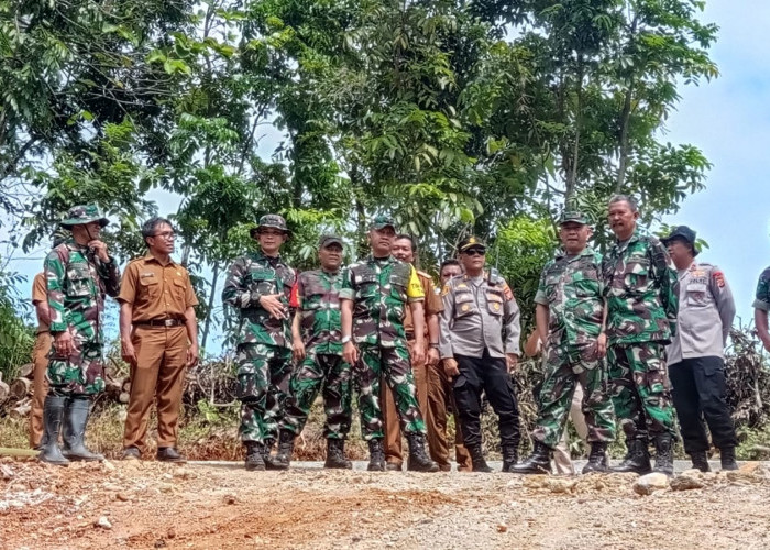 Tim Wasev TNI AD Tinjau Progres TMMD ke-121 di Kabupaten Cirebon