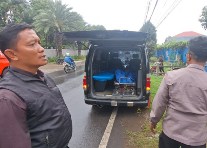 Diduga Kelelahan Saat Narik Becak, Kakek Asal Bekasi Meninggal di Cirebon