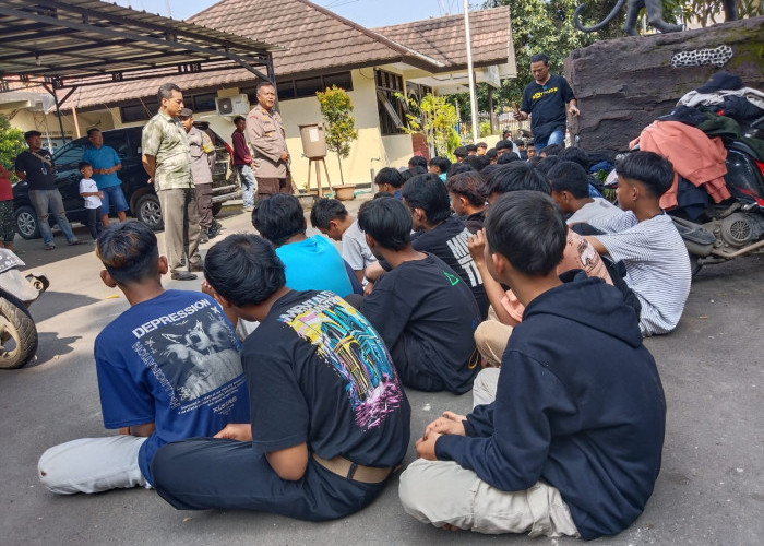 Mau Tawuran di Ciwaringin Cirebon, 50 Kurang 1 Pelajar Diamankan Polisi, Ternyata Sudah Janjian