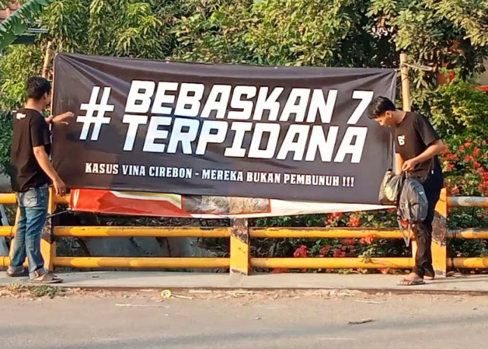 Warga Jalan Saladara Kota Cirebon Pasang Spanduk Dukungan ke-7 Terpidana Kasus Vina dan Eky Jelang Sidang PK