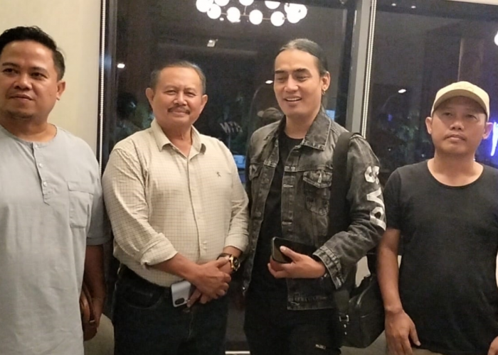 Duet H Supendi dan Charly van Houtten di Pilkada Indramayu, Sinyal Politik Menguat