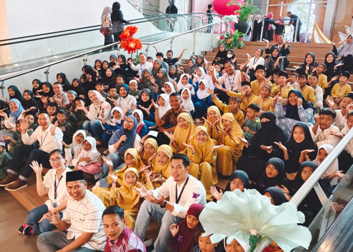 100 Anak Yatim Wisata Belanja dan Bermain di CSB Mall Cirebon