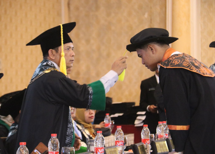 584 Lulusan Baru UINSSC Diwisuda: Komitmen Membangun Universitas Siber Unggul dan Berkelas Dunia