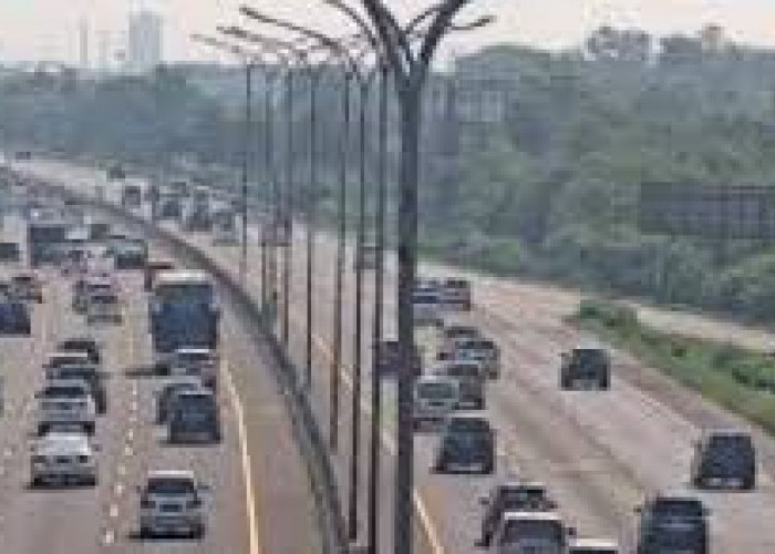 Cegah Kemacetan, Polisi Terapkan Sistem Contra Flow di KM 47-KM 61 Tol Jakarta-Cikampek