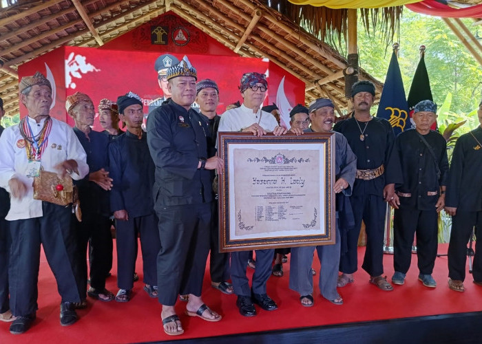 Berhasil Lestarikan Kebudayaan Sunda, 10 Kota dan Kabupaten di Jabar Diberi Sertifikat