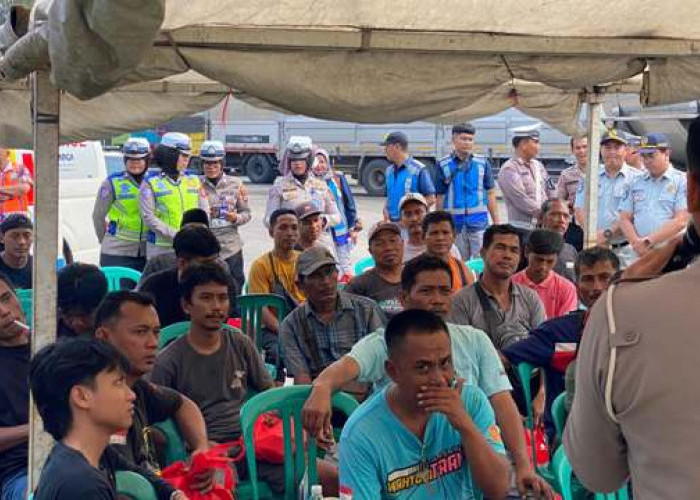 Satlantas Polres Cirebon Kota Terapkan Cara Ini Sosialisasikan Bahaya Kendaraan ODOL ke Sopir