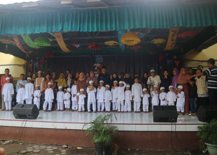 Milad Ke-32, SMPN 11 Kota Cirebon Gelar Khitanan Massal