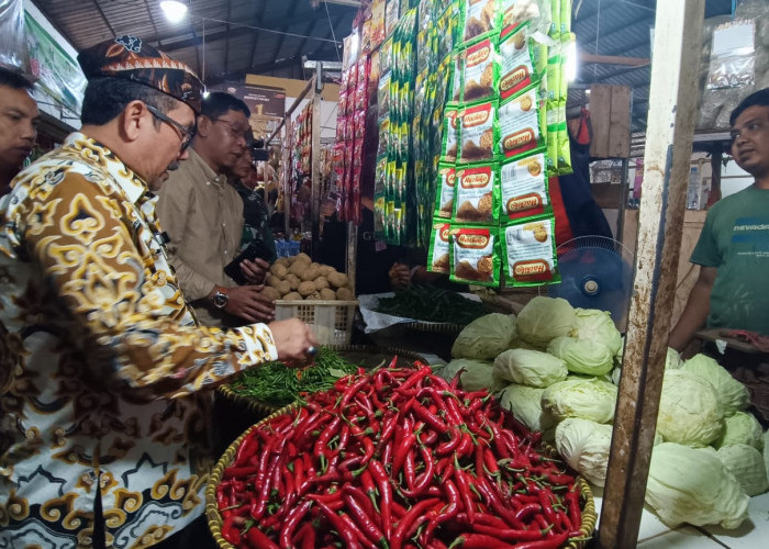 Sejumlah Harga Bahan Pokok di Kabupaten Cirebon Mulai Alami Penurunan Harga