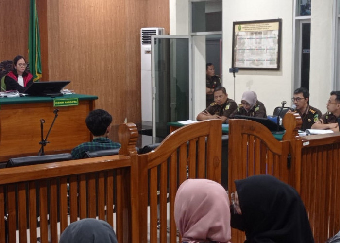 Jadi Saksi Sidang Saka Tatal, Liga Akbar di Depan Hakim: Itu Tidak Benar!