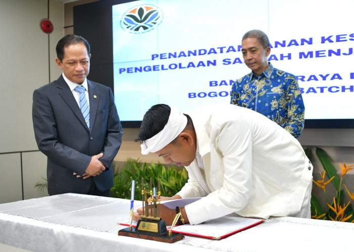 Dedi Mulyadi Teken Proyek PSEL, Sampah di Jabar Disulap Jadi Listrik