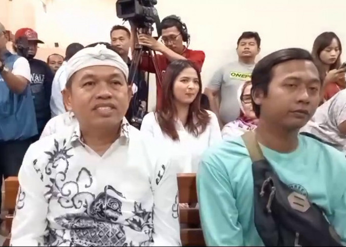 Batal jadi Saksi di Sidang Kemarin, Dedi Mulyadi Kembali Hadir di PN Kota Cirebon