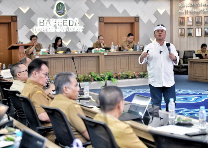 Sampah hingga Jalan Disorot, Herman Suryatman Minta Bappeda Jabar Kawal Anggaran Daerah