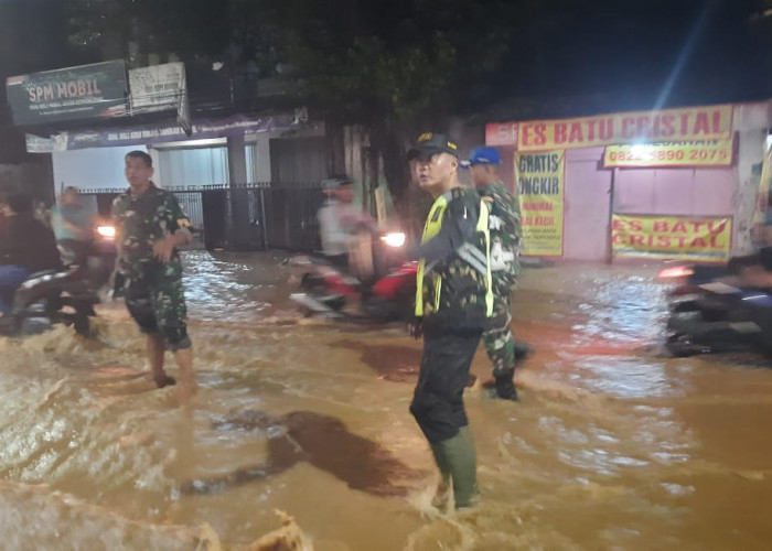 Dandim 0614/Kota Cirebon Tinjau Wilayah Terdampak Banjir Akibat Meluapnya Sungai Cipadu dan Suba