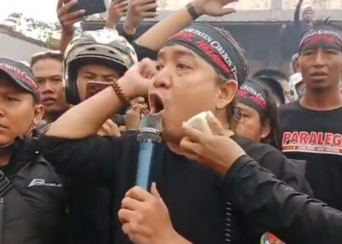 Peserta Aksi Unjuk Rasa Jalan Rusak Tantang Prabowo dan Dedi Mulyadi Datang ke Cirebon Timur