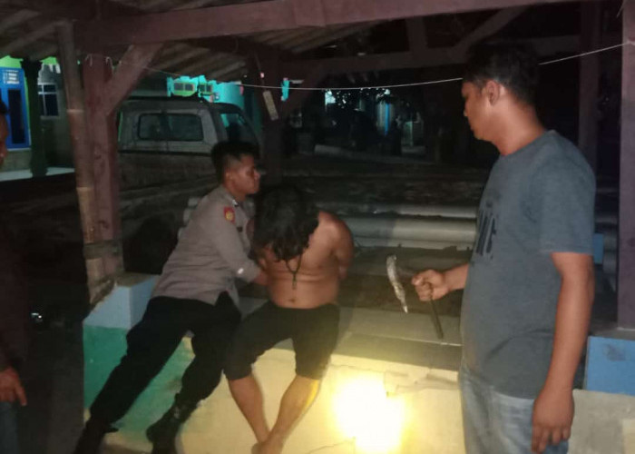 Seorang Pria Sering Ngamuk di Blok Muara Tua Diamankan Polsek Ligung 
