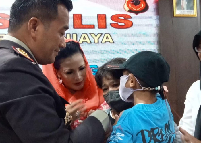 Polresta Cirebon Pertemukan Anak Korban Kekerasan dengan Ibu Kandung, Terpisah Selama 6 Tahun