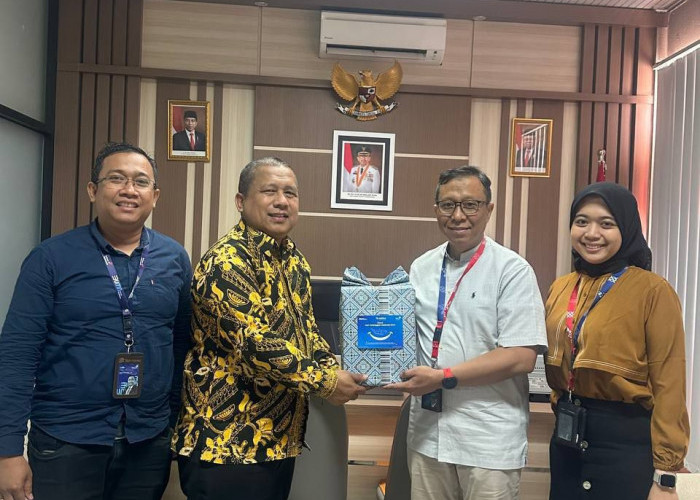 General Manager Witel Priangan Timur Kunjungi BPR Kuningan dalam rangka Hari Pelanggan Nasional