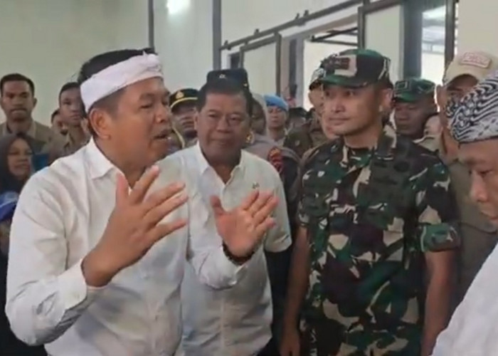 KDM Tinjau Bencana Tanah Bergerak di Majalengka, Siapkan Relokasi dan Kampung Wisata