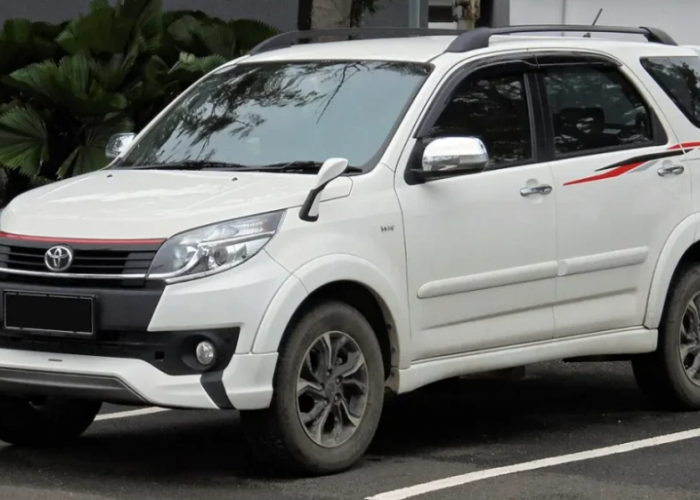 6 Mobil Bekas 7-Seater AC Double Blower, Harga Rp100 Jutaan dengan Kabin Sejuk dan Pilihan MPV-SUV