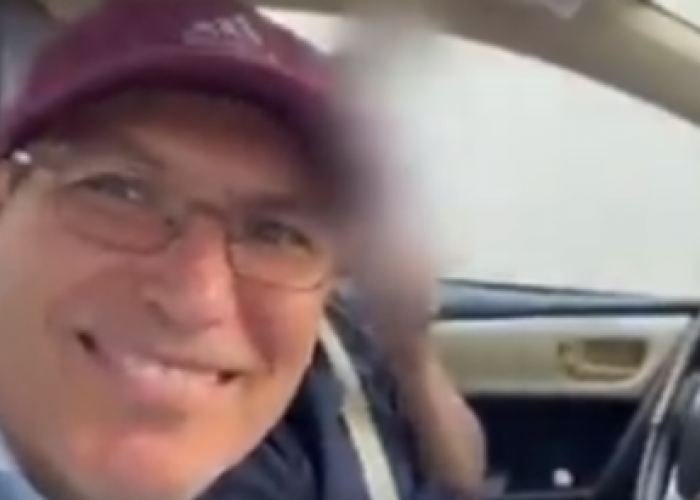 Jurnalis Israel Bikin Geger, Menyusup ke Mekkah hingga Selfie di Arafah