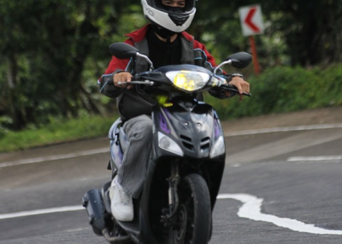 Rem Blong Saat Turunan Tajam? Jangan Panik, Ini Langkah Aman Mengendalikan Motor