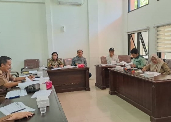 DPRD Kabupaten Cirebon Bahas Pertanggungjawaban APBD 2025, Setwan Tuai Apresiasi