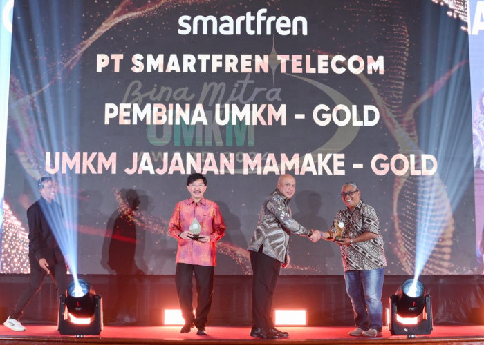 Smartfren Raih Predikat Gold dalam Bina UMKM Awards 2024 