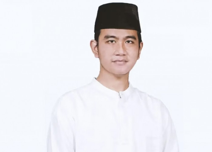 Jelang Pengumuman Cawapres Prabowo Subianto, Gibran Rakabuming Raka Terbang ke Jakarta