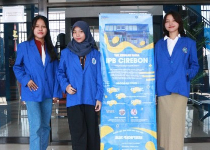 Tiga Mahasiswi Sastra Inggris IPB Cirebon Lolos Program DBS Berpijar