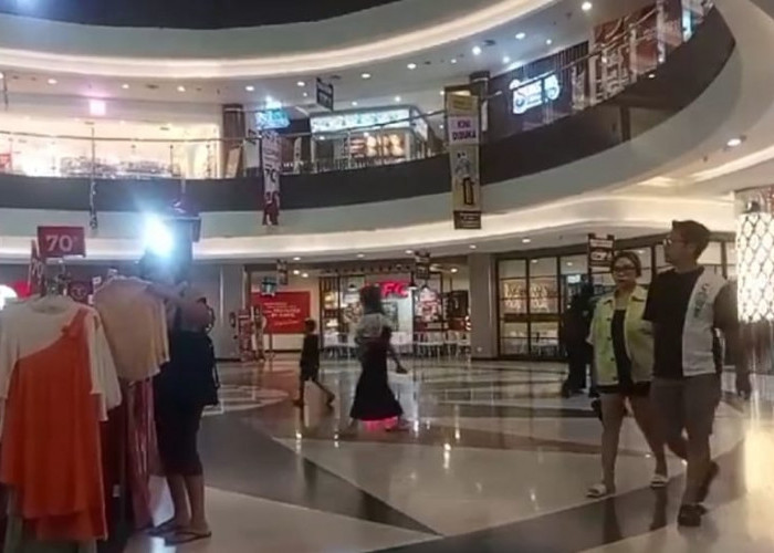 Kebakaran, Grage Mall Cirebon Masih Buka, Pengunjung Sempat Panik 