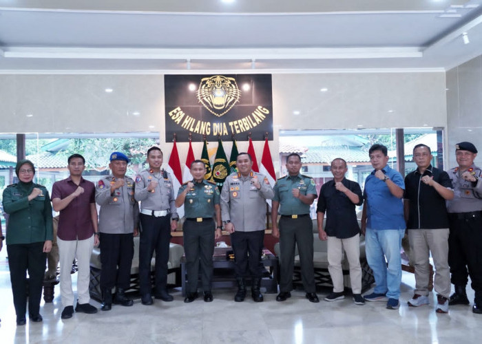 Disambut Hangat oleh Danrem 063 SGJ, Kapolresta Cirebon Tegaskan Sinergi TNI–Polri