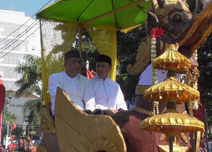 Peringati Harjad ke-654, Dandim 0614 Kota Cirebon ikuti Kirab Ziarah Makam Sunan Gunungjati 
