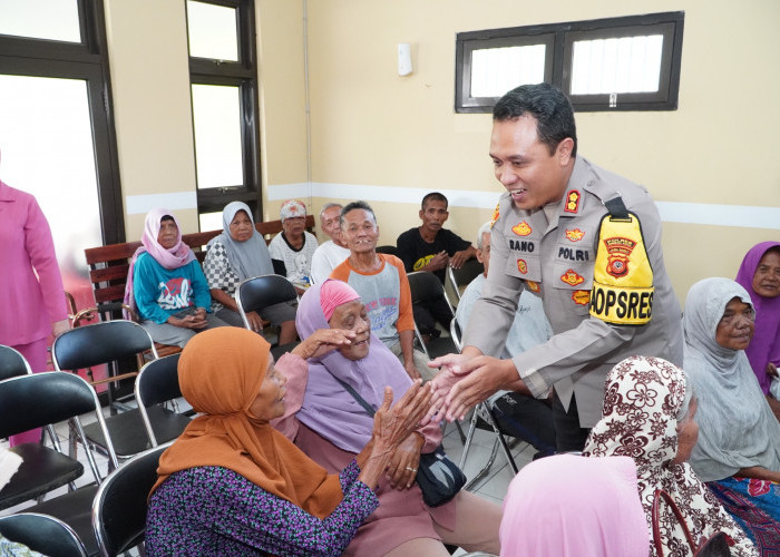 Kapolres Cirebon Kota Silaturahmi dengan Warga Lemahwungkuk, Tingkatkan Sinergi Polri dan Masyarakat