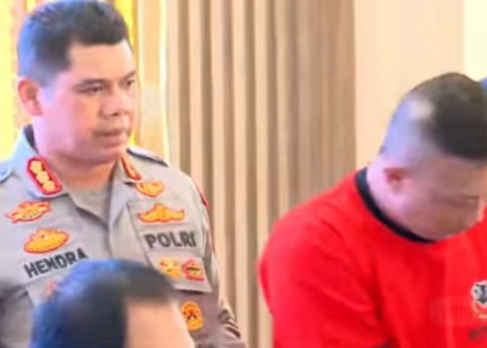 Taufik Hidayat Tertunduk di Hadapan Publik, Keluarga Korban Tolak Permintaan Maaf