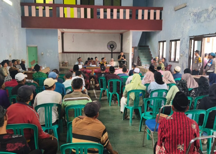Warga Desa Ambit Cirebon Tuntut Kuwu Mundur, BPD Siapkan Langkah Lanjutan