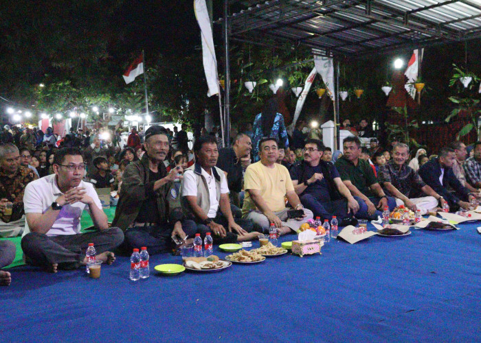 Festival Serabi Merah Putih Kesambi Perkuat Kebersamaan Warga Rayakan HUT ke-81 RI