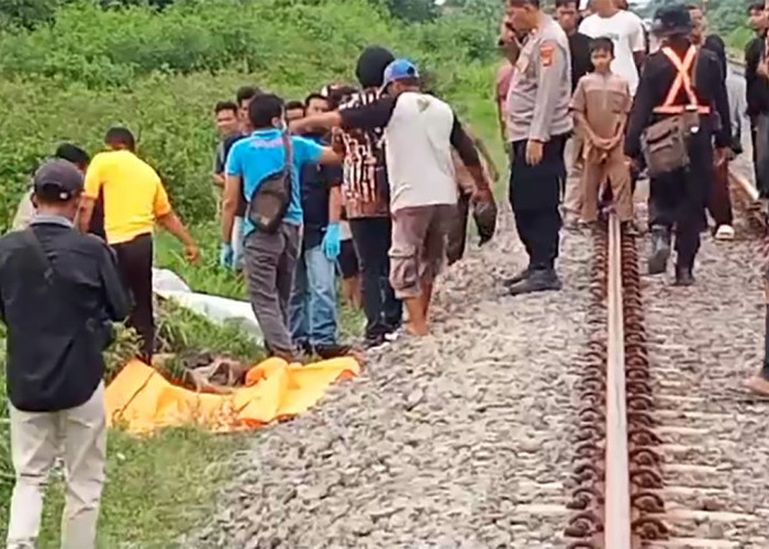 Kemarin Bunuh Diri, Hari Ini Mobil Tertabrak Kereta Api di Cirebon 1 Meninggal Dunia, Lokasi yang Sama 