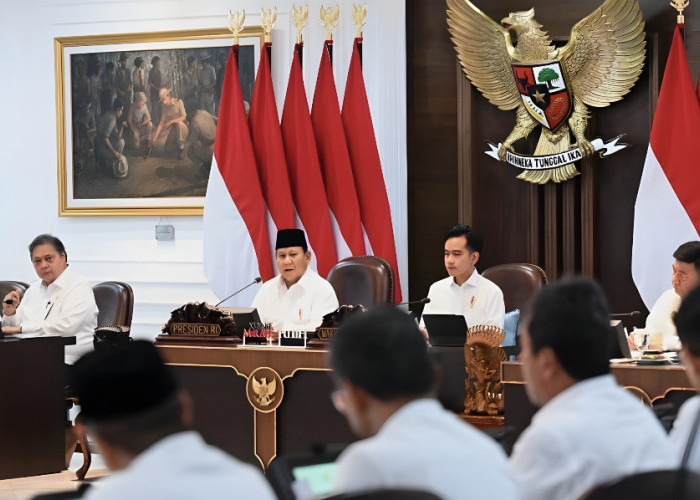 Dihadapan Para Menteri, Presiden Prabowo Berharap Indonesia Tak Impor Beras Tahun 2025