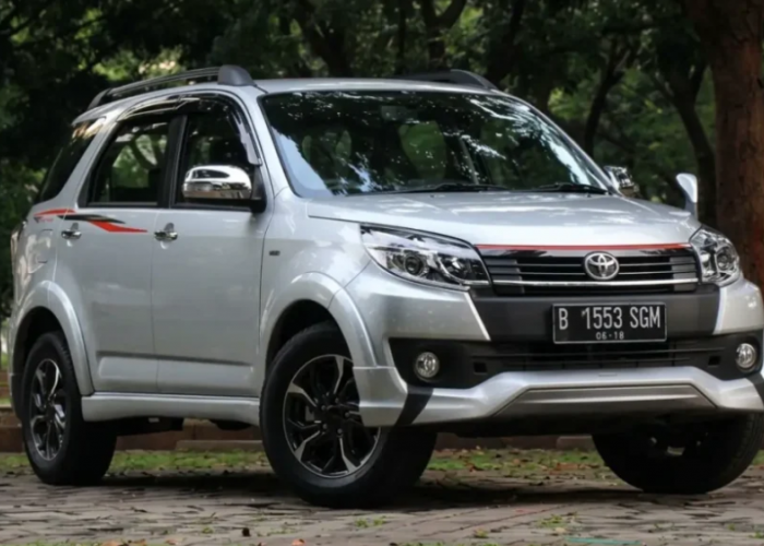 Mobil Bekas Rp70 Jutaan Muat 7 Penumpang, Kabin Lega, Tangguh dan Perawatan Mudah untuk Keluarga
