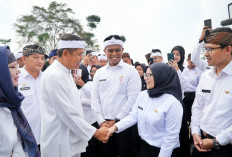 Tak Biasa! 720 ASN Jawa Barat Dilantik di Lapangan Desa Sukawangi, Ini Pesan Tegas Dedi Mulyadi