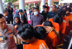 Polisi Bongkar Jaringan Narkoba di Cirebon, 15 Tersangka Diciduk, 24.100 Butir Obat Keras Disita