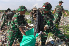Kodim 0614/Kota Cirebon Bersama BBWS Gelar Aksi Bersih Pantai di Pesisir Kesenden