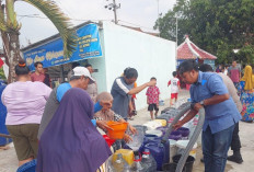 Krisis Air Bersih Melanda Kuningan, PAM Tirta Kamuning Salurkan 104 Ribu Liter ke Warga