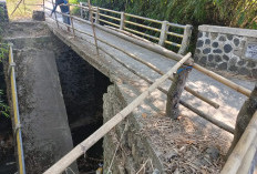 Akses Dua Desa di Majalengka Lumpuh, Jembatan Cilengke Belum Juga Diperbaiki