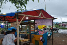 PKL Jalan H Abbas Cirebon Tagih Janji Tenda Wakil Bupati, Omzet Pedagang Terjun Bebas
