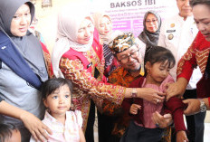 Dinkes Gencarkan Vaksinasi Campak, Bupati Imron Optimistis Target 12 Ribu Anak Tercapai
